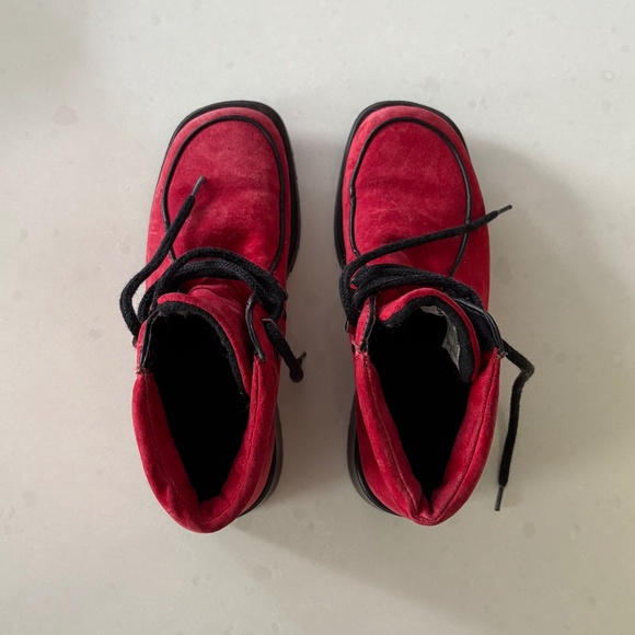 Blondo vintage red suede ankle boots 6 - Picture 2 of 4